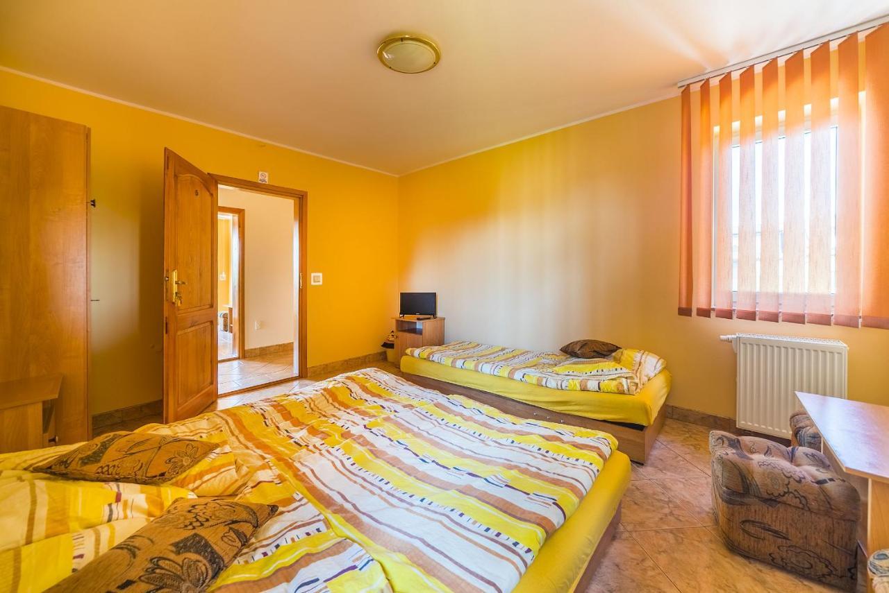 Amber House Apartment *